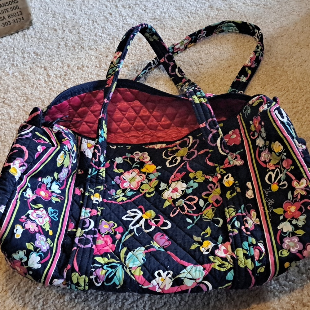 Vera Bradley small/med duffle bag